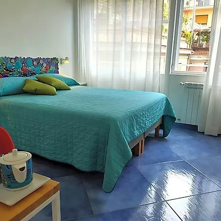 לינה וארוחת בוקר Viatorretta4 4*